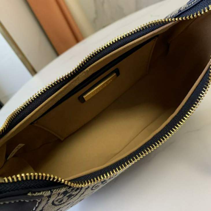 Picture of Tory Burch Handbags _SKUfw237921371fw